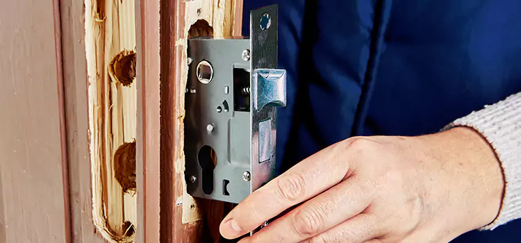 Garage Door Lock Replacement Parma